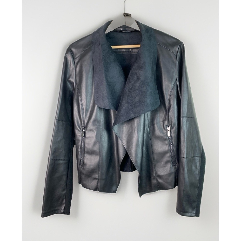 Bagatelle Collection Women's M Black Open Front Faux Leather Knit Jacket
